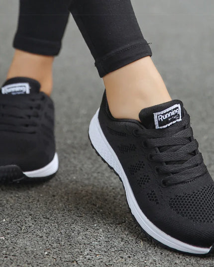 Women's Breathable Outdoor Mesh Sneakers