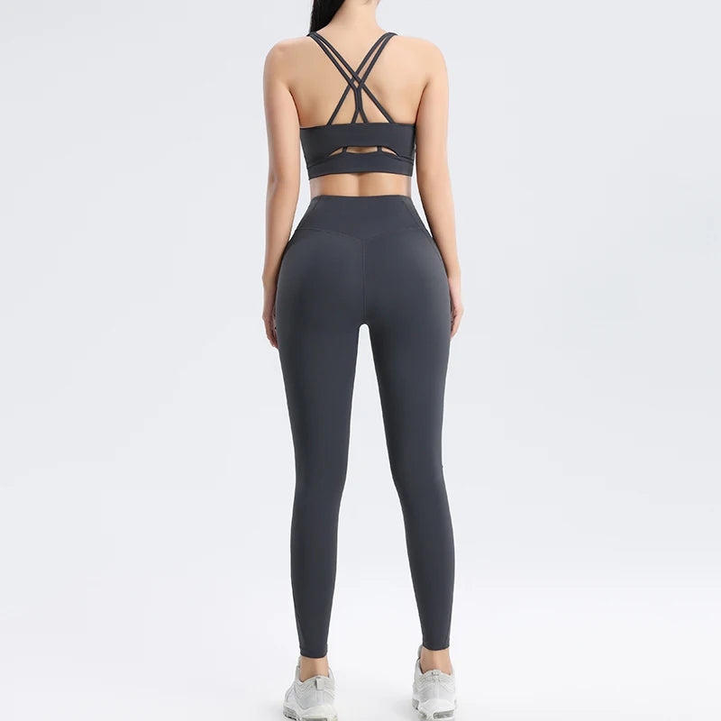Women's Yoga Bra and Leggings Set - Two-Piece Fitness Outfit for Activewear and Workout
