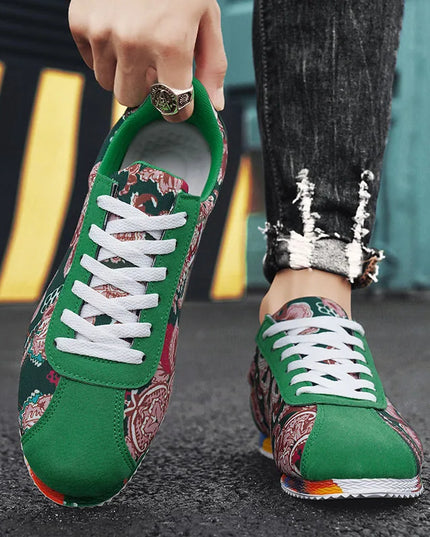 Men's Lightweight Flat Sneakers with Floral Print Design