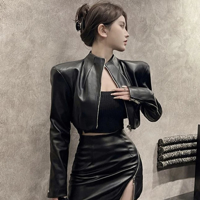 Women's Cropped PU Jacket with Zip - Stylish Leather Look Outerwear for Women