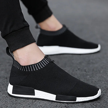 Unisex Casual Sneakers - Lightweight and Breathable With Simplistic Design