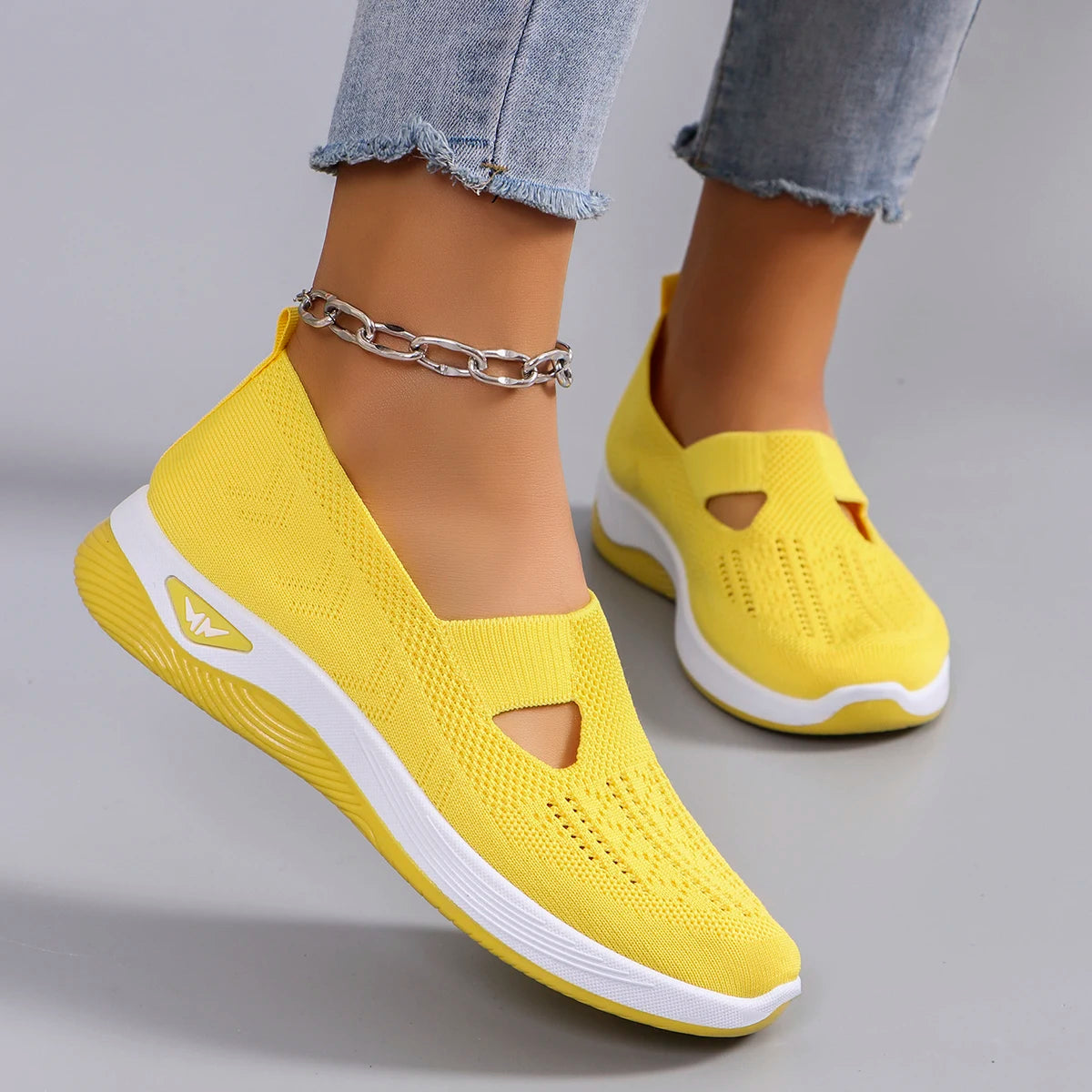 Women's Lightweight Breathable Non-Slip Sneakers - Various Colors