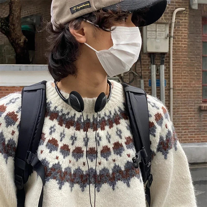 Unisex Loose Fit Stylish Knit Sweater - Casual Warm Knitwear for Men