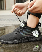 Black / 38