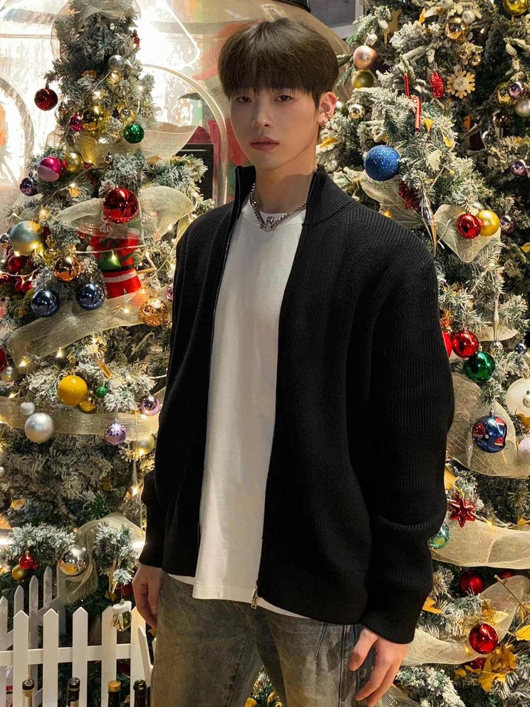 Men's Loose Knit Cardigan Sweater with Zip Closure