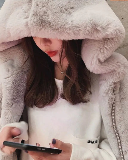 Women's Loose Plush Faux Fur Hooded Jacket