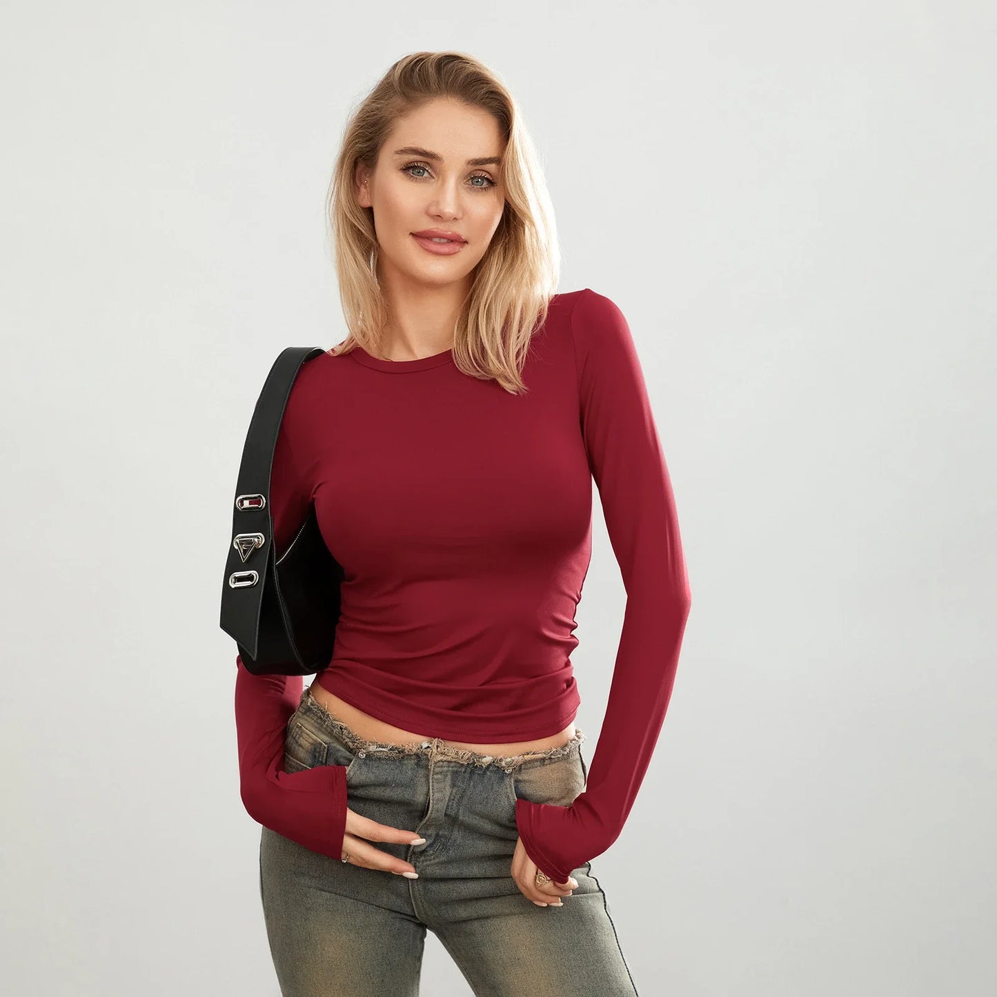 Women’s Long Sleeve Crew Neck Sweater – Casual Slim Fit Knit Top for Women