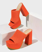 Orange / 37