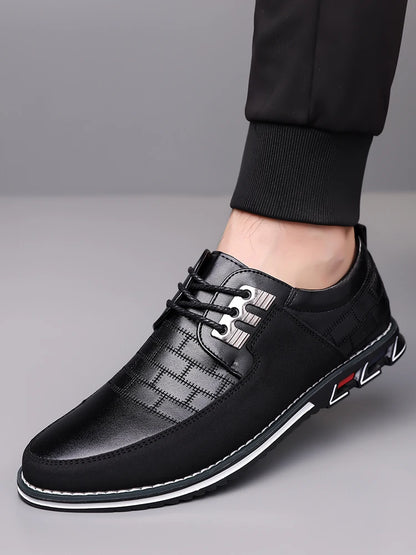 Men's Grid Pattern Leather Shoes – Breathable, Soft Leather Upper with Durable Rubber Sole