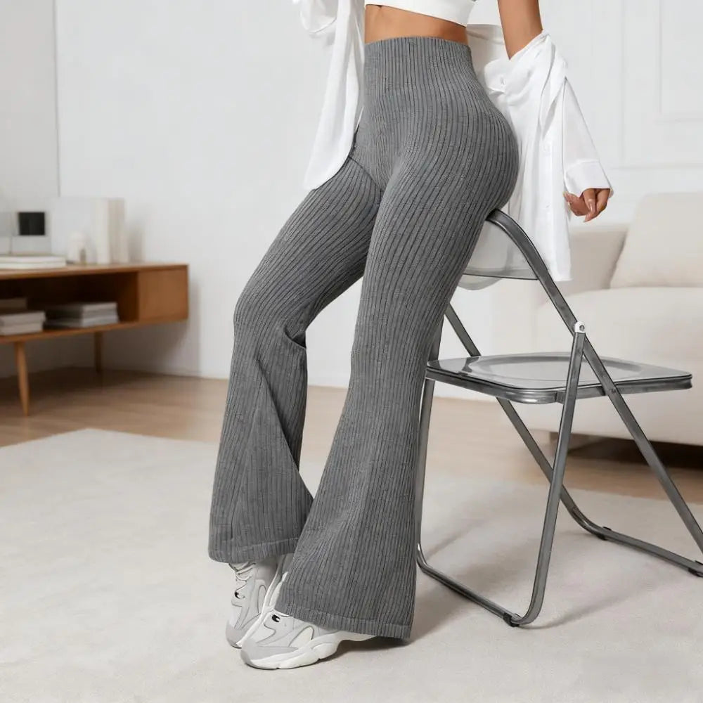 Women's Seamless High-Waisted Flare Pants with Stretch