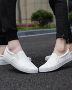 White 2 / 40