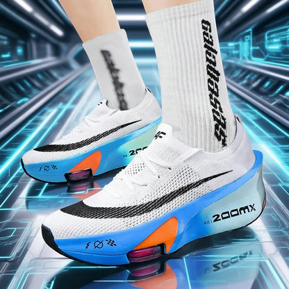 Men's Breathable Lightweight Running Shoes with Carbon Plate