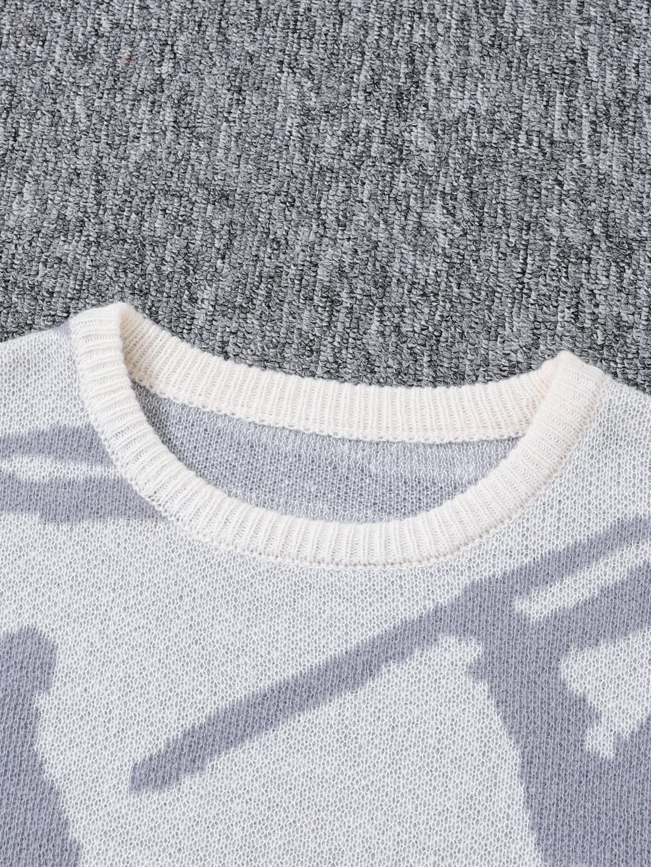 Men's Graffiti Jacquard Pattern Knit Sweater
