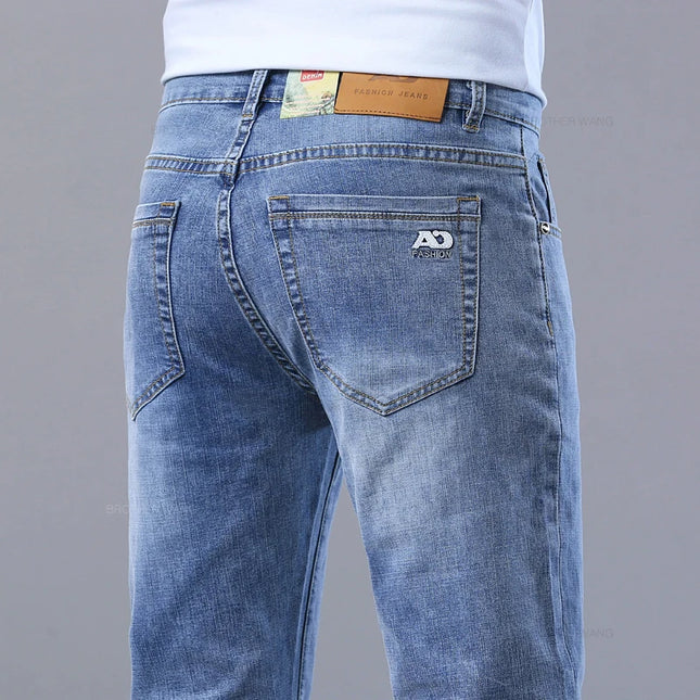 Men's Slim Fit Casual Jeans with Stretch Fabric