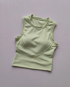 Green / M