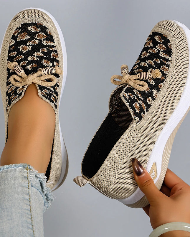 Women's Breathable Mesh Flat Casual Sneakers - Lightweight Comfortable Flat Shoes for Women