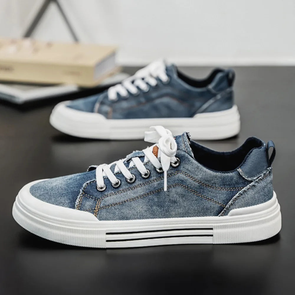 Men's Vulcanized Canvas Lace-Up Sneakers – Stylish & Durable Casual Shoes
