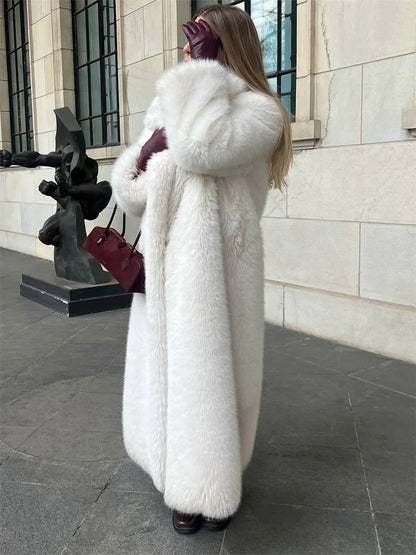 Women's Faux Fur Coat – Luxury Elegant Loose Fit Coat