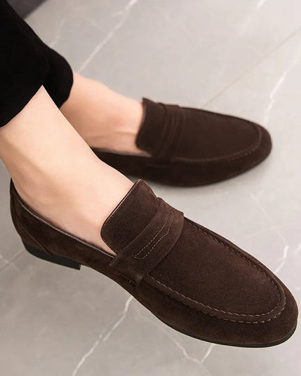 Faux Suede Men’s Casual Shoes – Breathable, Comfortable Slip-On