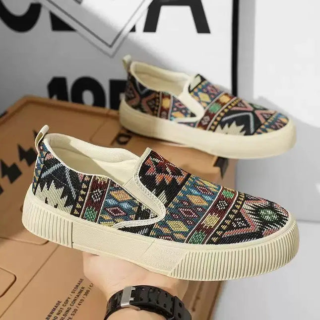 Men's Canvas Low Top Sneakers - Flat Sole, Vulcanized Style