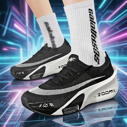 Men's Breathable Lightweight Running Shoes with Carbon Plate
