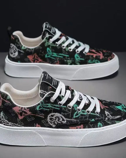 Men's Canvas Low Top Sneakers - Flat Sole, Vulcanized Style
